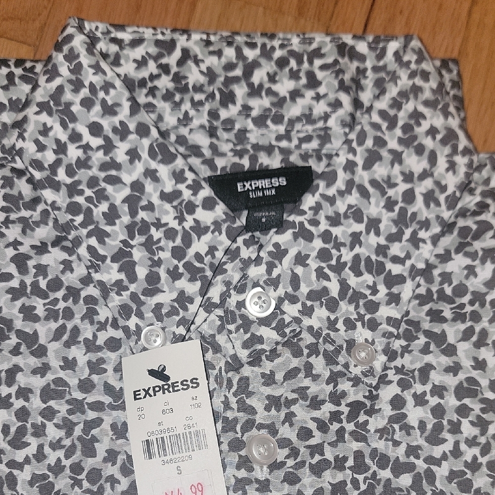 Express Slim 1MX Gray and White Casual Button Down Shirt